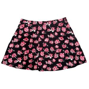 NWOT Women’s Floral Black and Hot Pink Skater Skirt Size Large